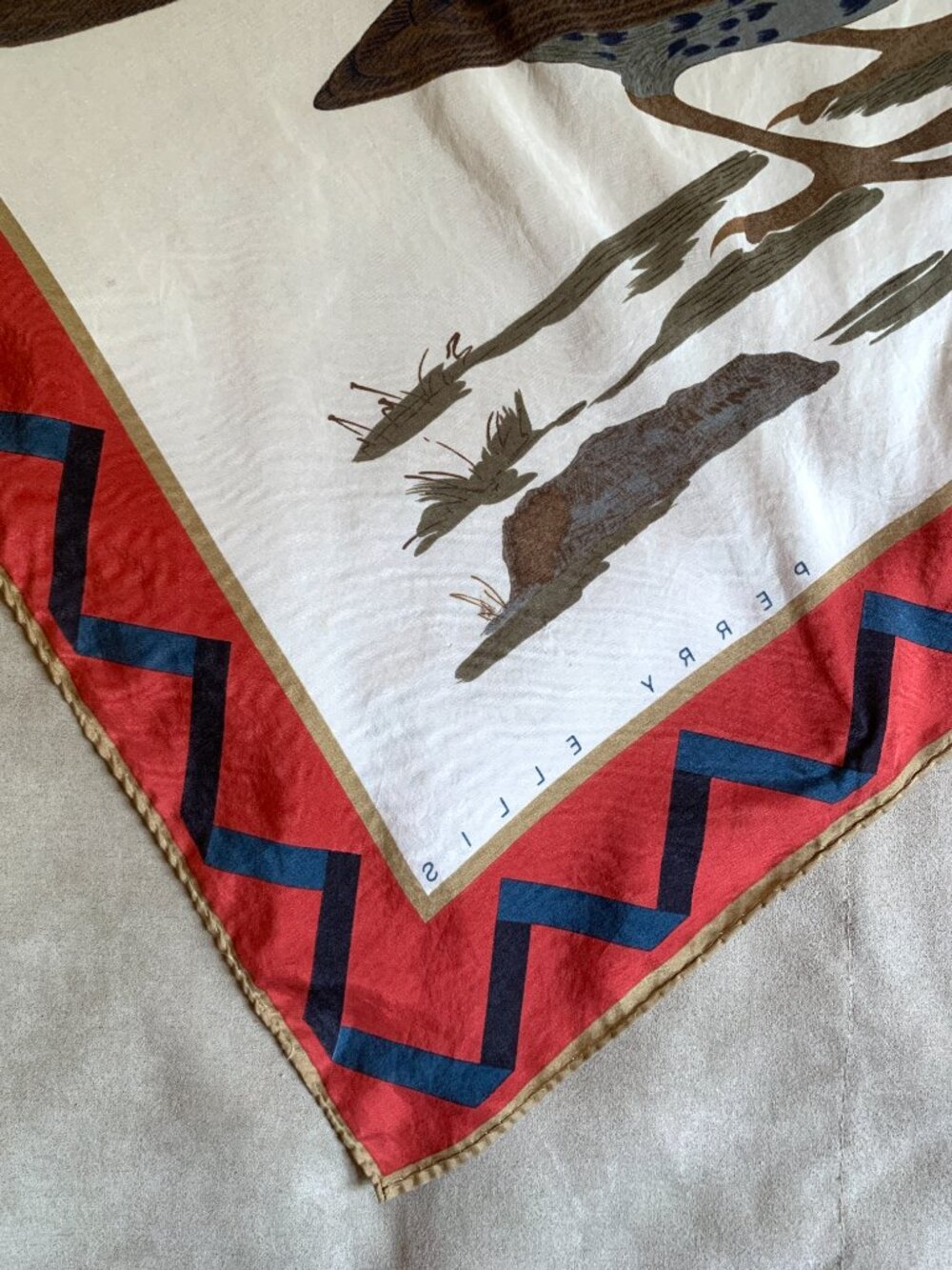 Vintage Perry Ellis Silk Scarf 31” Square Rolled Hem Bird Design - Picture 4 of 10